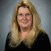 Lydia MacKenzie