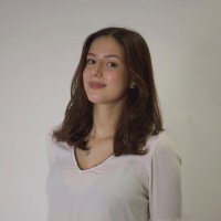 Julia Neves