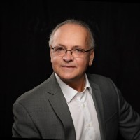 Daniel Lavoie, B.A.A, (Fin.)