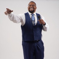 Kamau Akinwole