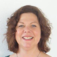 Monique De Vos