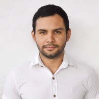 Bryan Calderón