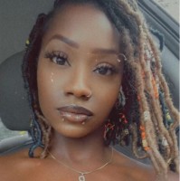 Diamond Brooks