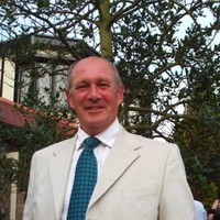 Roger Snelling