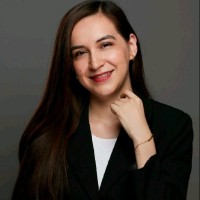 Yessennia Mercedes Salazar Arbildo