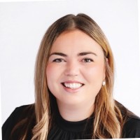 Emilee D MacLeod, CPHR