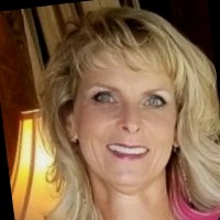 Pamela Holtz