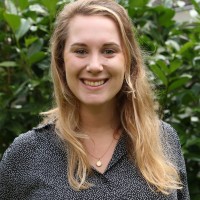 Regina Liest