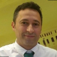 Alberto Lara