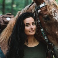 Kelsey Henderson