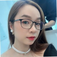 Van( Elle) Huynh