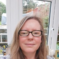 Paula Evans
