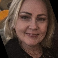 Esther Damen