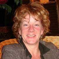 Andrea Van Steen
