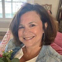Stephanie Enlow
