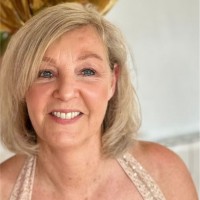 Karin Van Oekel