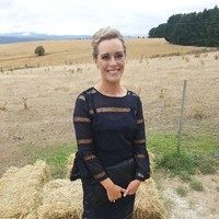 Leanne Button