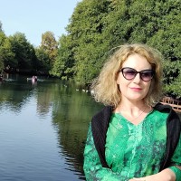 Redona Kola