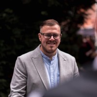 Elliot Richards