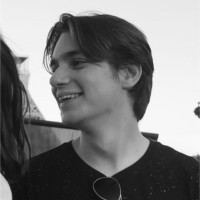 Tom Knighton