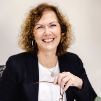 Fiona Pulford