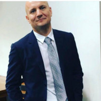 Chris Elliott