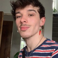 Dylan Holt