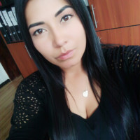 Mónica Valencia