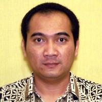 I Wayan Suterisnamana