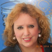 Annette Leenders