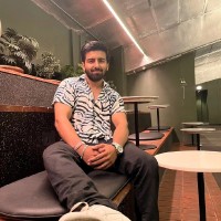 Manish Babbar