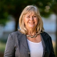 Bev Courtney