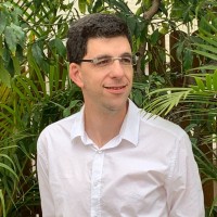Dr. Ran Avidov