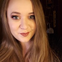 Amanda Warner