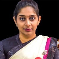 Dr. Lalitha Chenthil