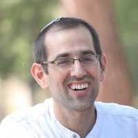 אריאל לביא