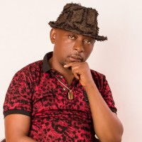 Dueno John