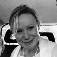 Carole Oliver