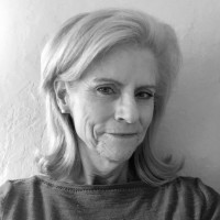 Christine Stapleton