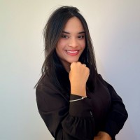Emanuelle Santos