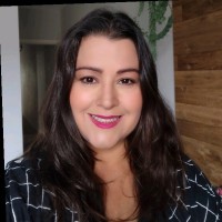 Camila Machado de Oliveira