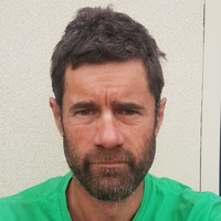 Andrew Holmes