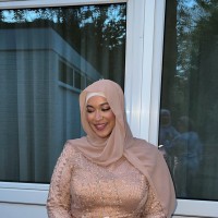 Tasneem R.