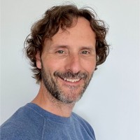 Alastair Lee