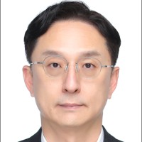 Ee-Hoon Kang