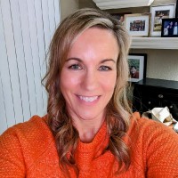Toni Kidd, Csw, Css