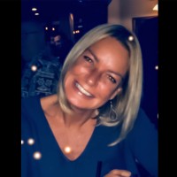 Kelly Flake