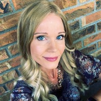 Lesley Michelle