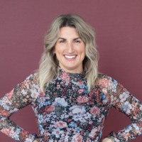 Nikki Brandt, CPCU, AU, AIS, AINS