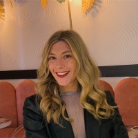 Elena Mengibar